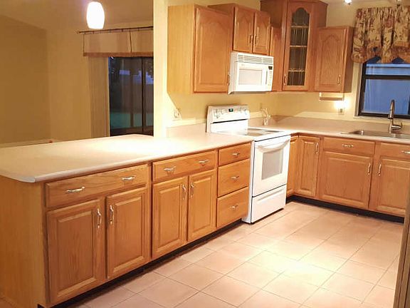 5th image of 1943 SE 56th Ct
