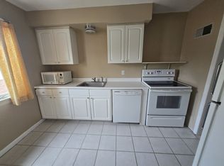 508 W Twelve Mile Rd #508, Royal Oak, MI 48073