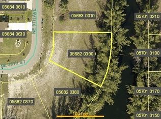 3901 NE 9th Ave, Cape Coral, FL 33909