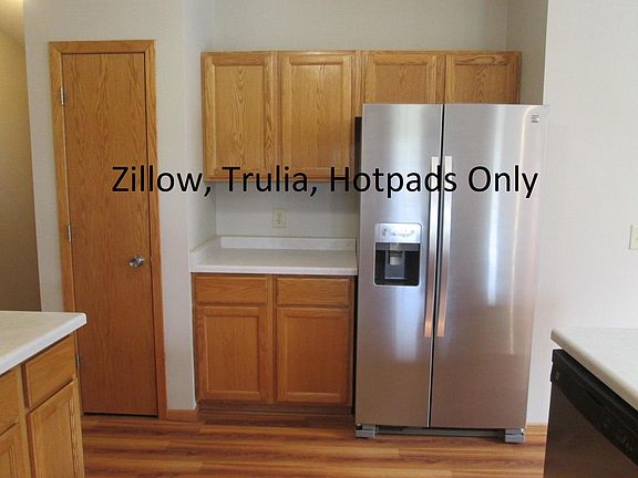 3rd image of 2121 Green Valley Dr