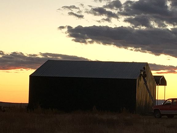 Garage-style ag barn