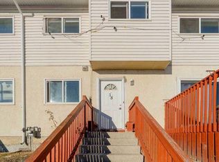 4515 S 7th Ave SE #18, Calgary, AB T2A5E4