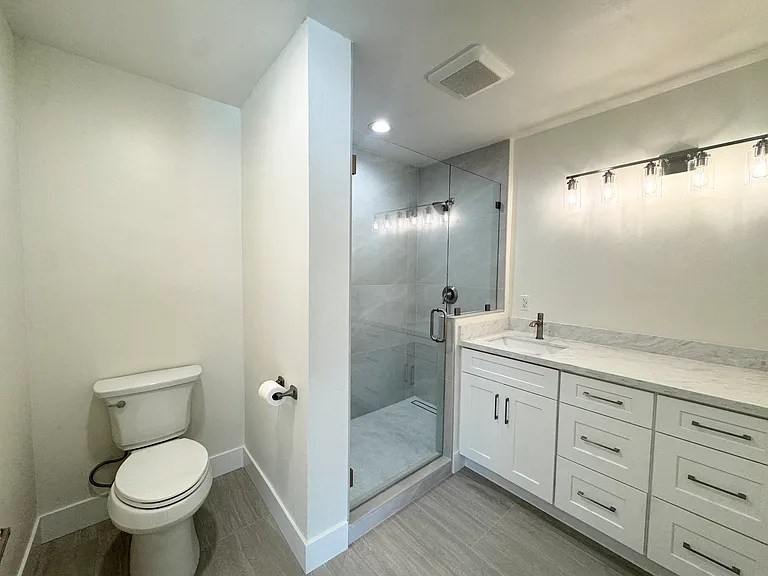 2737 Forest Park Ln — Photo 41