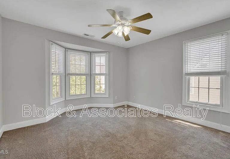109 Old Savannah Dr — Photo 20