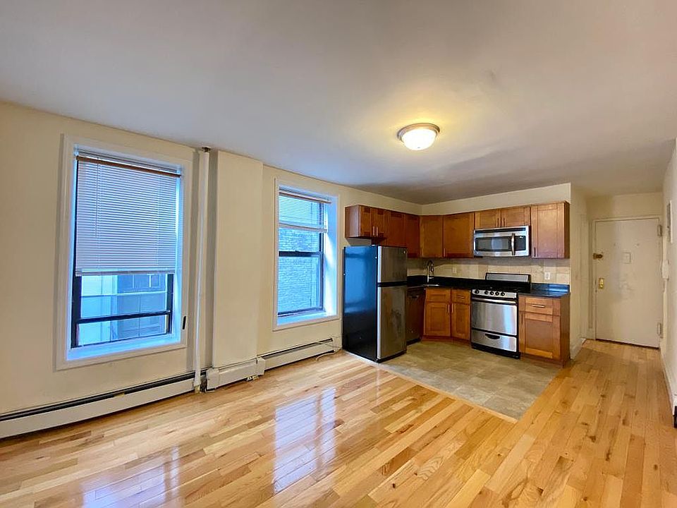 1st image of 22 E 105th St #4Y
