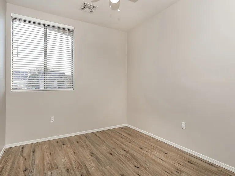 68 W Camino Presidio Quemado — Photo 13