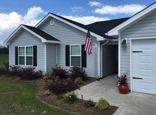 5712 Meadow Wood Dr, Blackshear, GA 31516