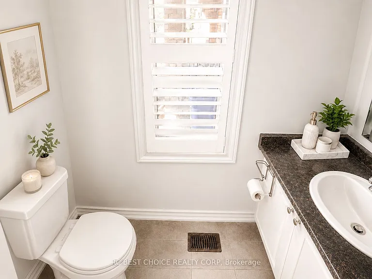 23 Durhamview Cres #MAIN — Photo 5
