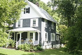 1st image of 42 Willow Ave