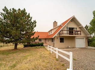 7474 Smith Creek Rd, Spring Creek, NV 89815