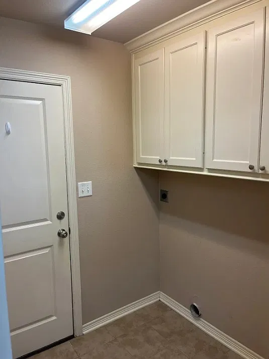 3 bed, 1378 sqft, $1,525 — Photo 2