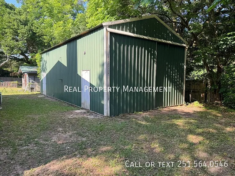 265 Thrift St — Photo 26
