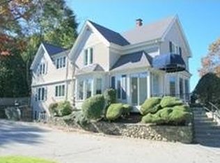 320 Court St, Plymouth, MA 02360