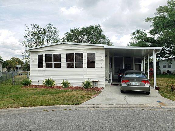 2nd image of 2825 Silver Spur Ln