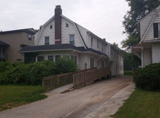 534 College Ave #6, Dekalb, IL 60115