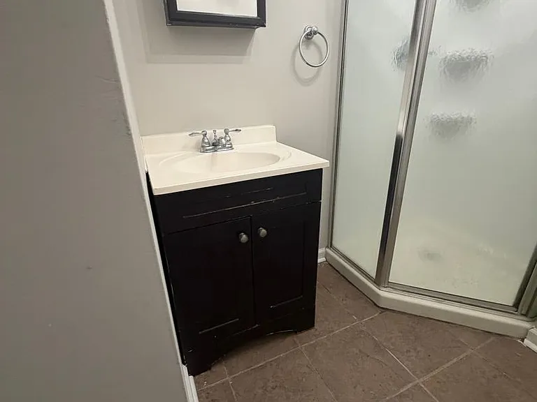 9 Sunset Ave — Photo 5