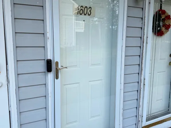 1603 Arthur St, Toms River, NJ 08755