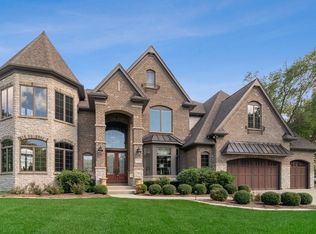 1335 Calcutta Ln, Naperville, IL 60563