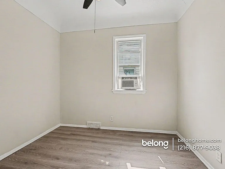 3326 Walton Ave — Photo 7