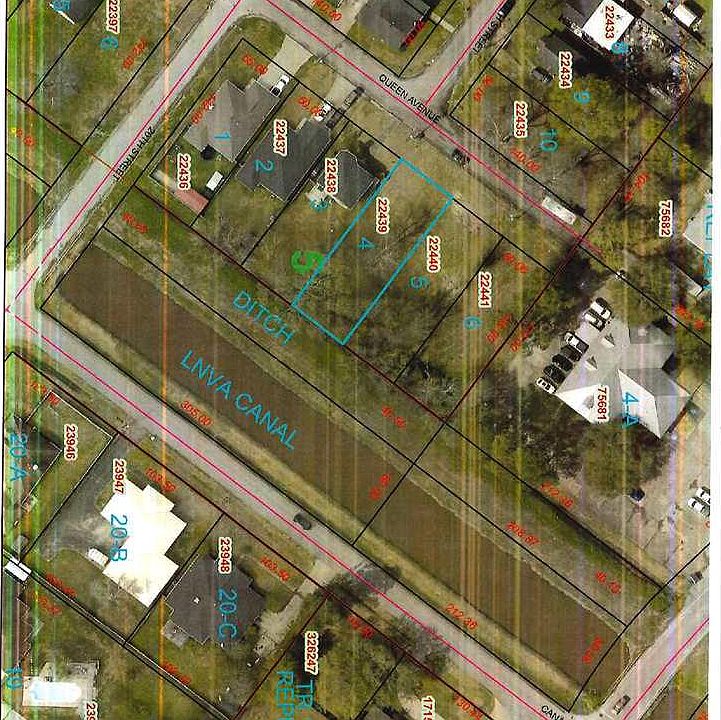 2nd image of 1811 Queen Ave