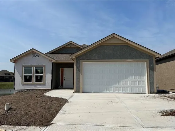 2126 Greenfield Point, Kearney, MO 64060