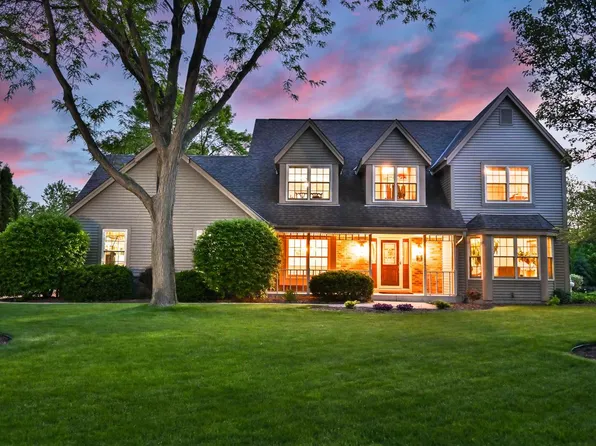5351 W Woodland DRIVE, Brown Deer, WI 53223