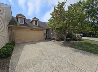 510 E Moss Creek Dr, Bloomington, IN