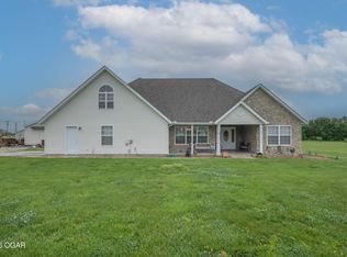 10970 County Road 240, Webb City, MO 64870