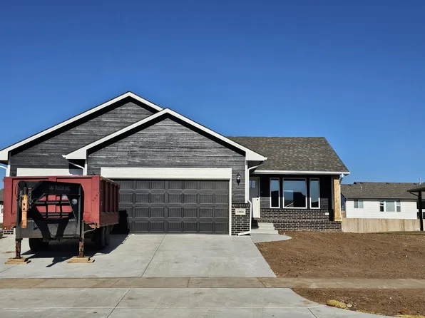 11016 W Sondra St, Maize, KS 67101