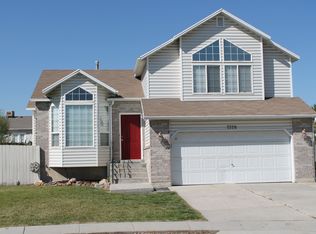 7728 S Eveningshade Dr, West Jordan, UT 84084