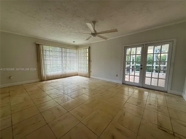 110 Antilla Ave, Coral Gables, FL 33134