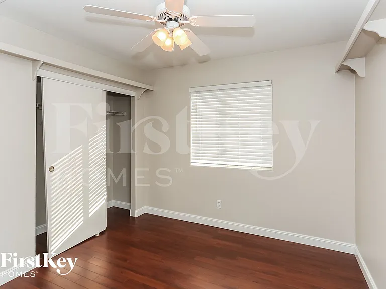 6700 Rio Sands Ct — Photo 10