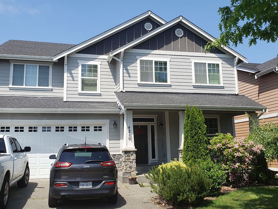 1st image of 4219 Cashmere Dr NE