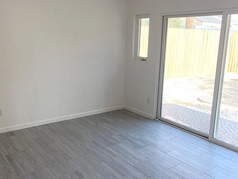 13967 Julian Dr — Photo 17