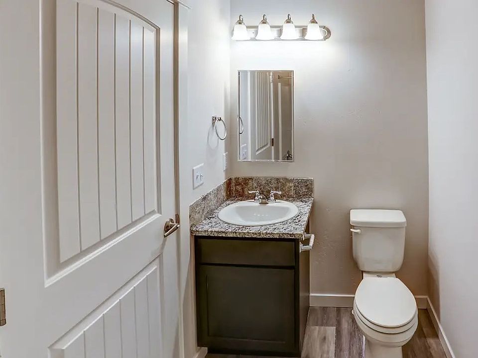 Creekside Townhomes 1450 Creekside Way Twin Falls ID Zillow