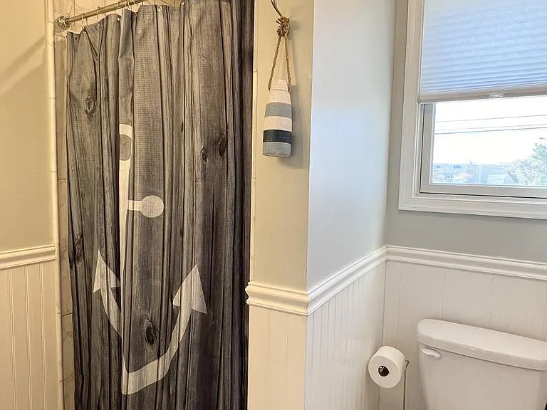 112 Albacore Dr — Photo 16