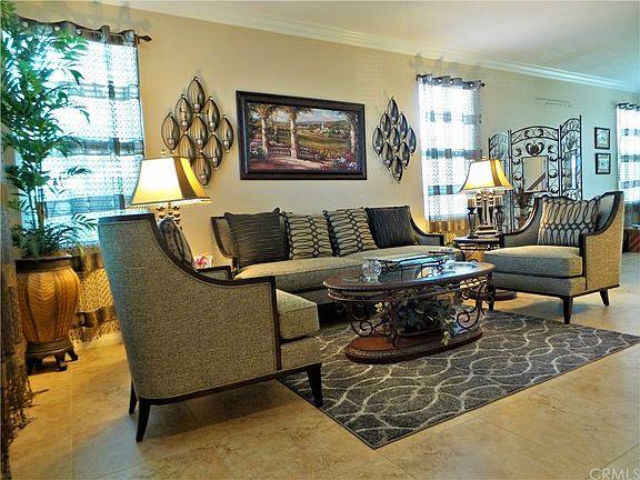 3rd image of 7285 Avocado Ct