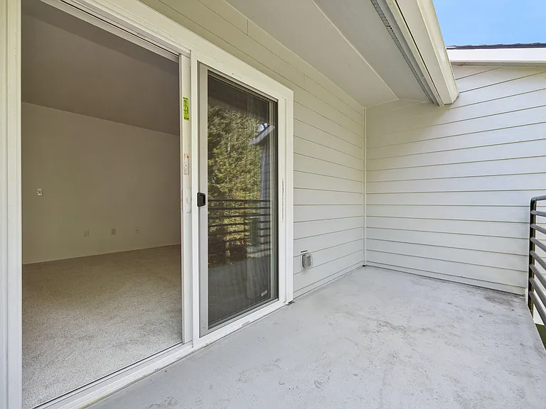 Nolan Ridge Apartments — Photo 31