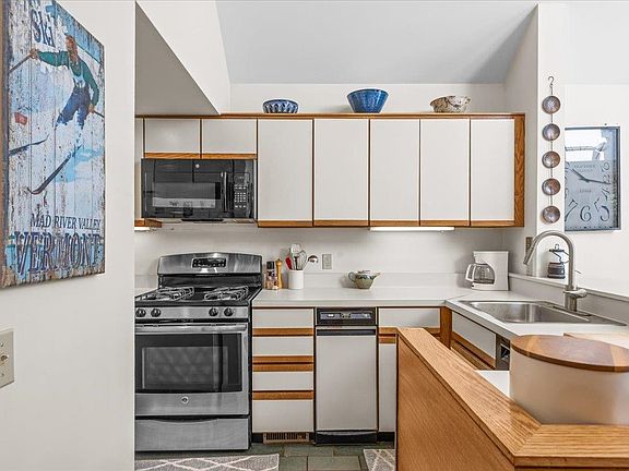 5th image of 54 Madison Avenue