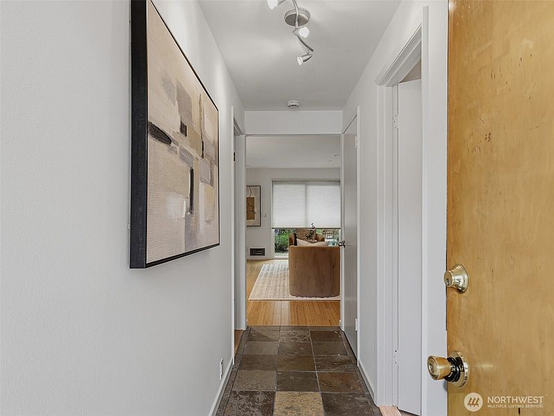 4th image of 8701 35th Avenue NE Apt 4