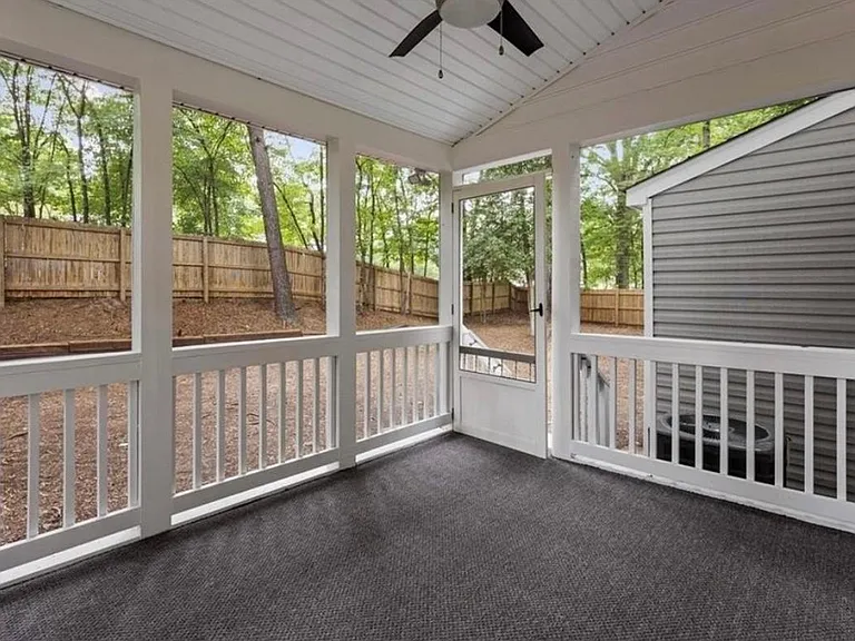 9725 Country Way Rd — Photo 11