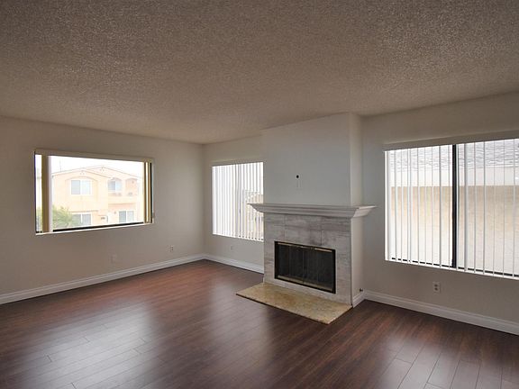 2nd image of 733 W 28th St #1