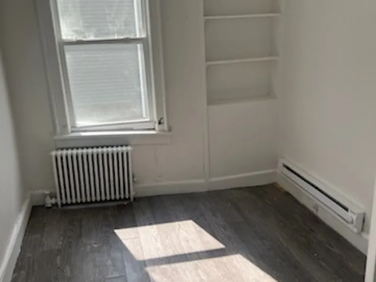 126 Chestnut St #1 — Photo 1