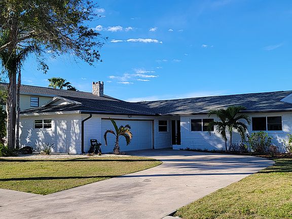 5th image of 8433 Flagstone Dr