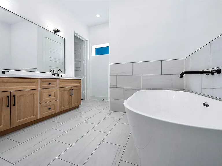 3411 McGowen St — Photo 24