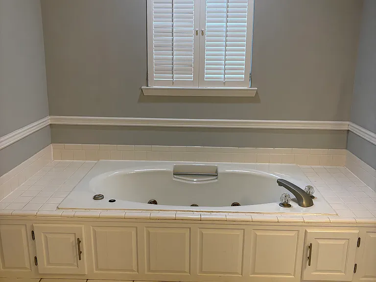 722 Creek Dr — Photo 12