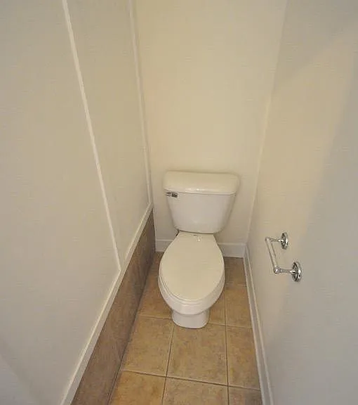 1112 Perry St #C — Photo 11