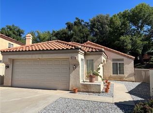7527 Sweetwater Ln, Highland, CA 92346