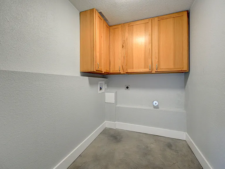 1671 Summernight Ter — Photo 33