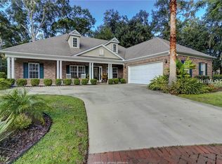 2 Bay Club Ct, Bluffton, SC 29910